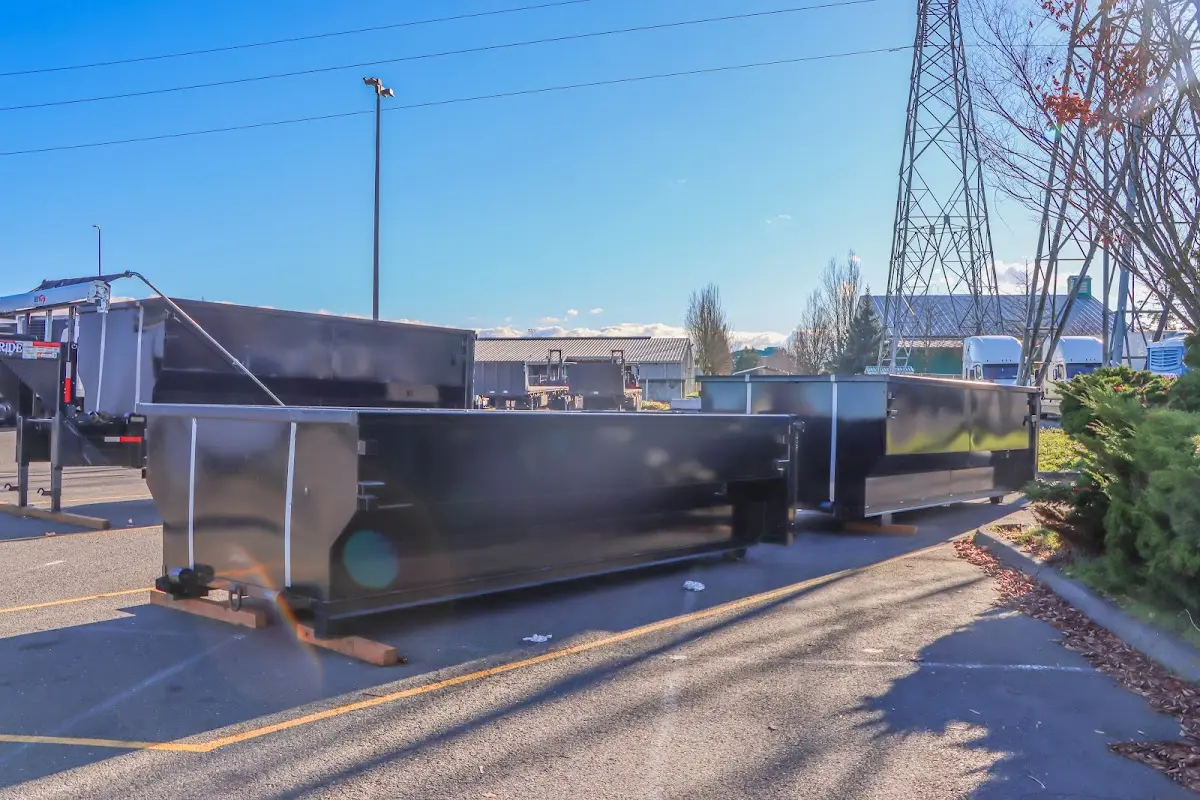 Professional dumpster rental and junk removal service in Soddy-Daisy